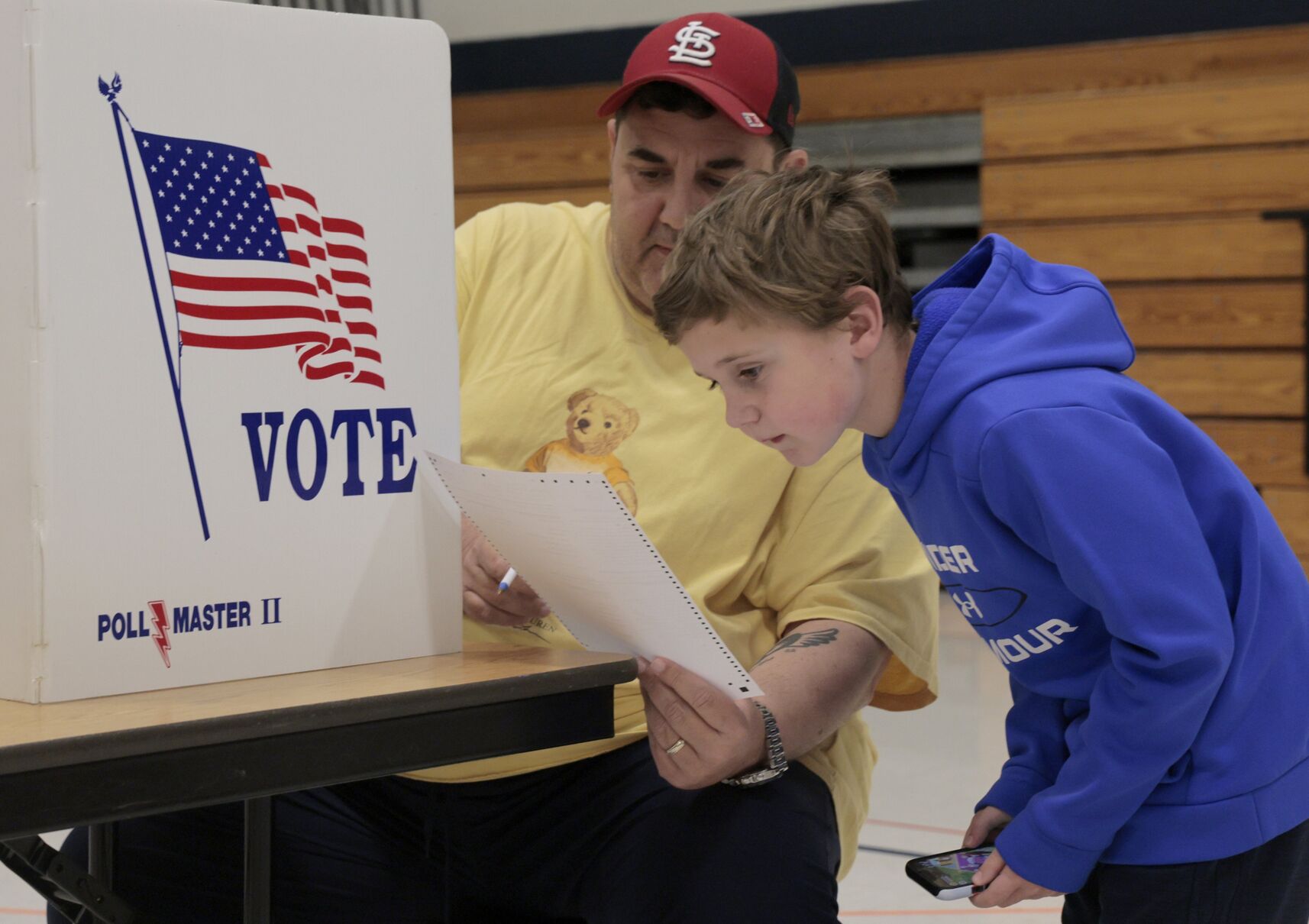 Voters go to poll to chose two new Francis Howell School Board members